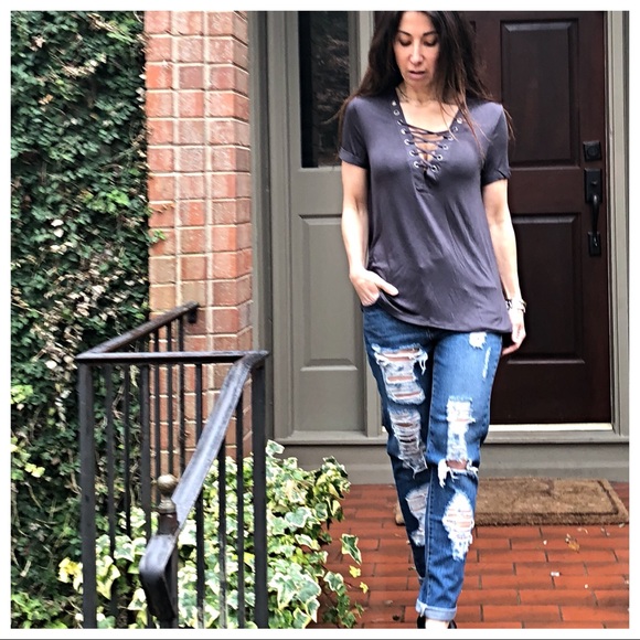 ✨LAST ONE ✨Boyfriend lace up loose fit top - Picture 2 of 7